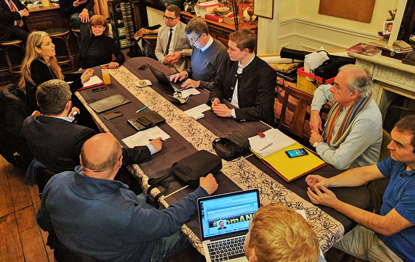 Unabhängigkeitsvertreter treffen sich in Brüssel – Schützenbund dabei