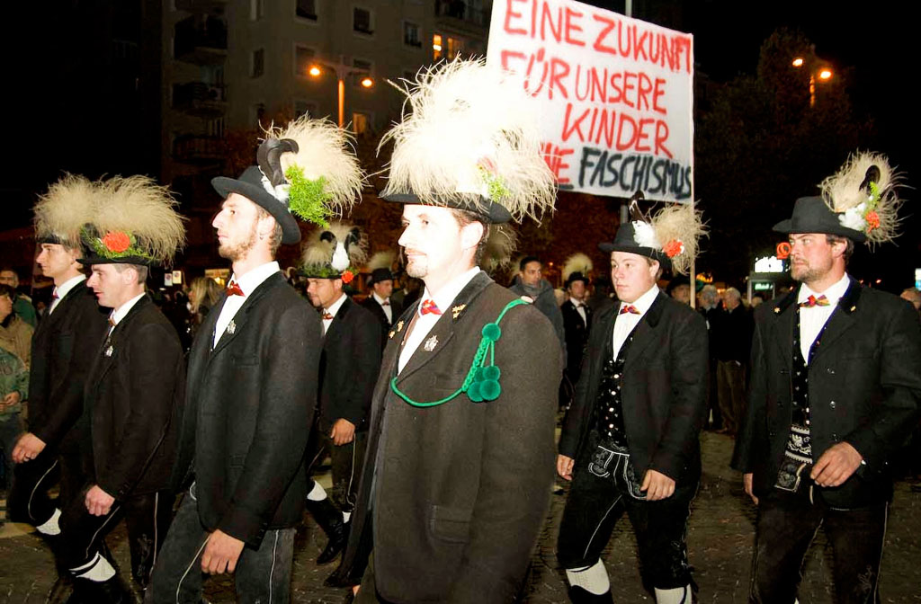 Starke Teilnahme des Schützenbezirkes Bozen
